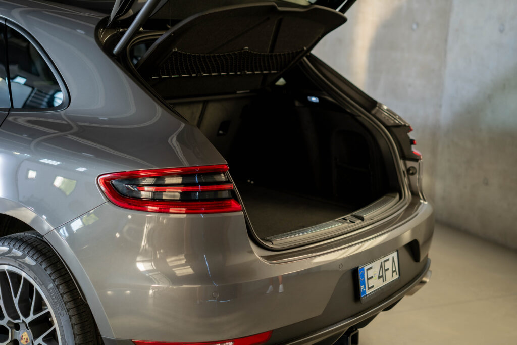 Porsche Macan bagażnik